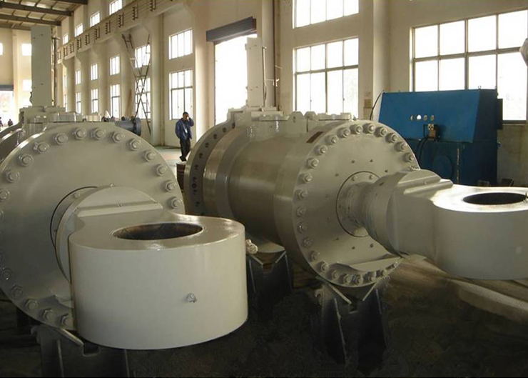 溪洛渡電站水輪機接力器，單機容量70萬千瓦