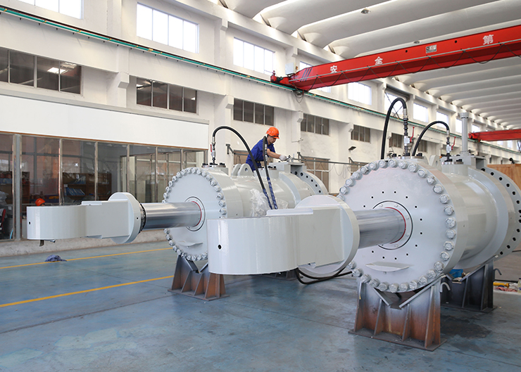 烏東德電站水輪機接力器，單機容量85萬千瓦